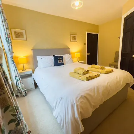 Church End Cottage, Holiday home *