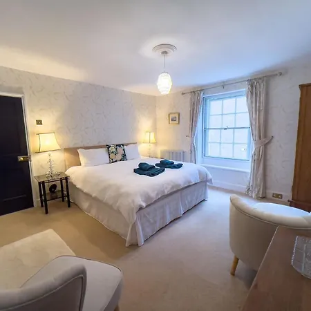 Church End Cottage, Holiday home *