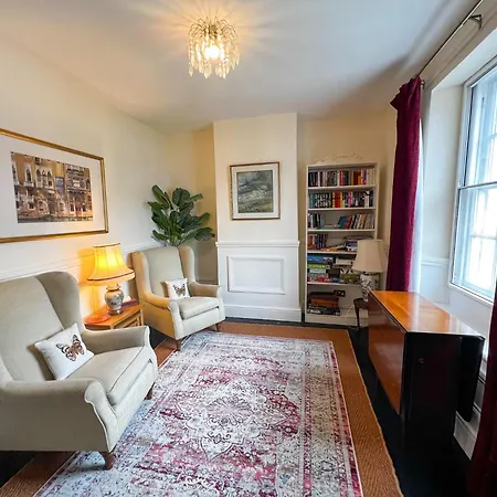 Holiday home Church End Cottage,