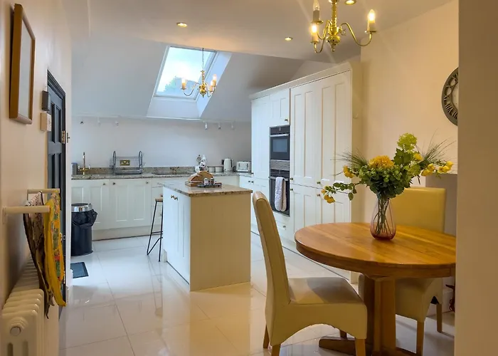 Church End Cottage, * 布兰普顿