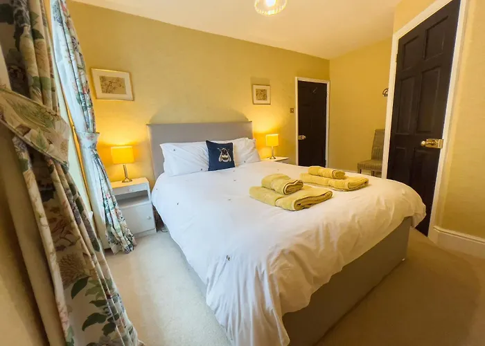 Church End Cottage, 度假居 *