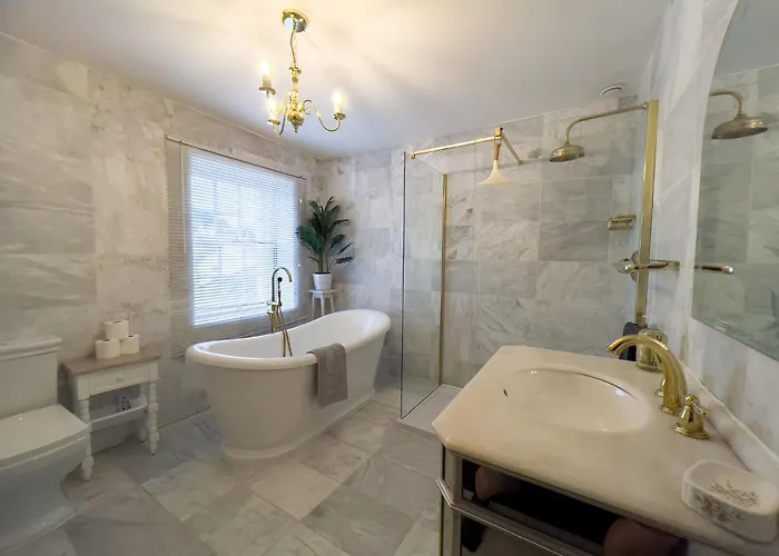 Church End Cottage, * 布兰普顿